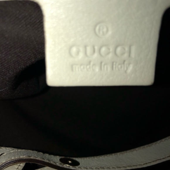 100% Authentic Gucci Hobo Handbag and Gucci Wallet - Picture 4 of 8
